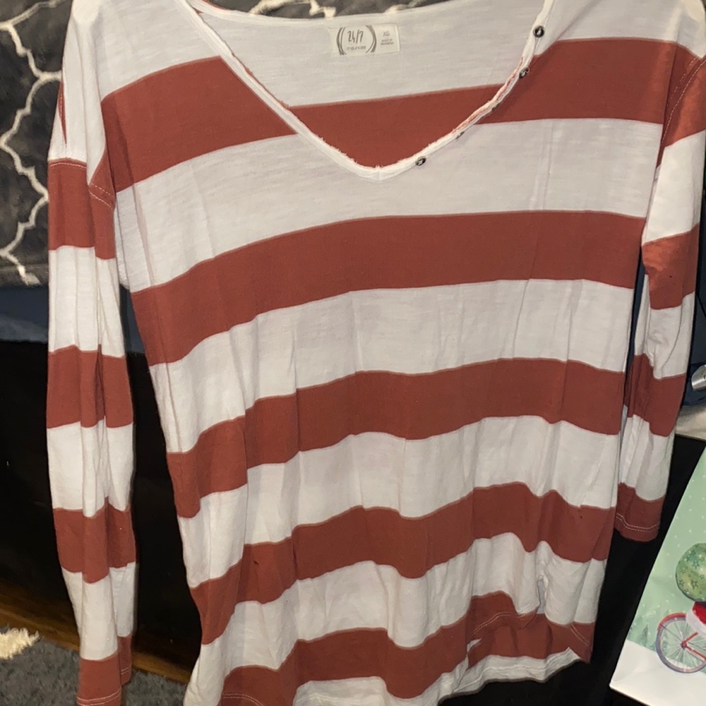Long sleeve top with stripes